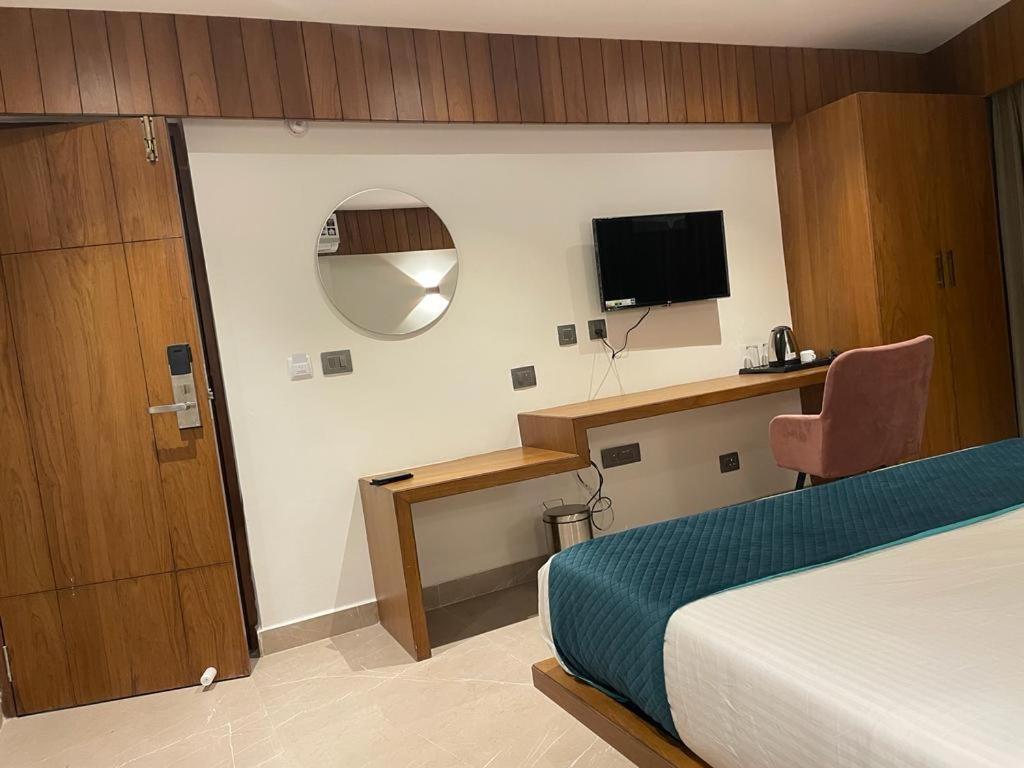 Hotel Emora Tree Mysore Chambre photo